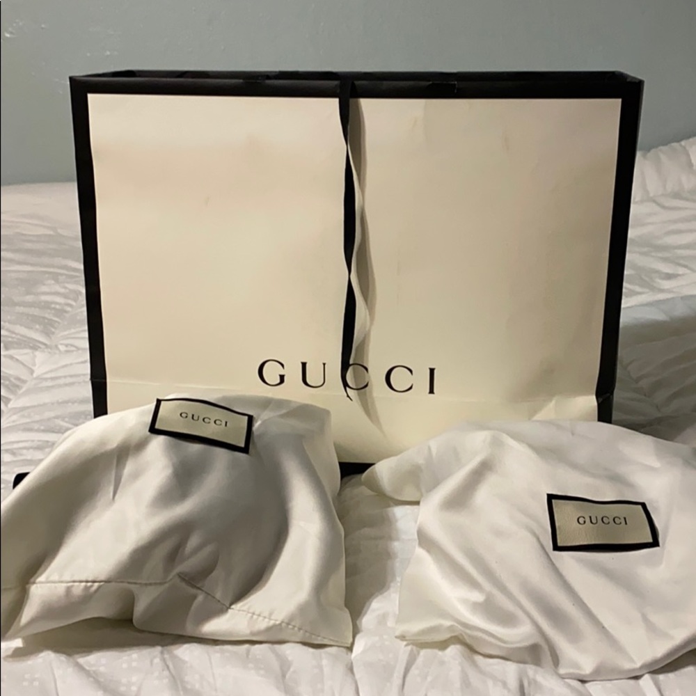 Got as a gift and I’m not flashy